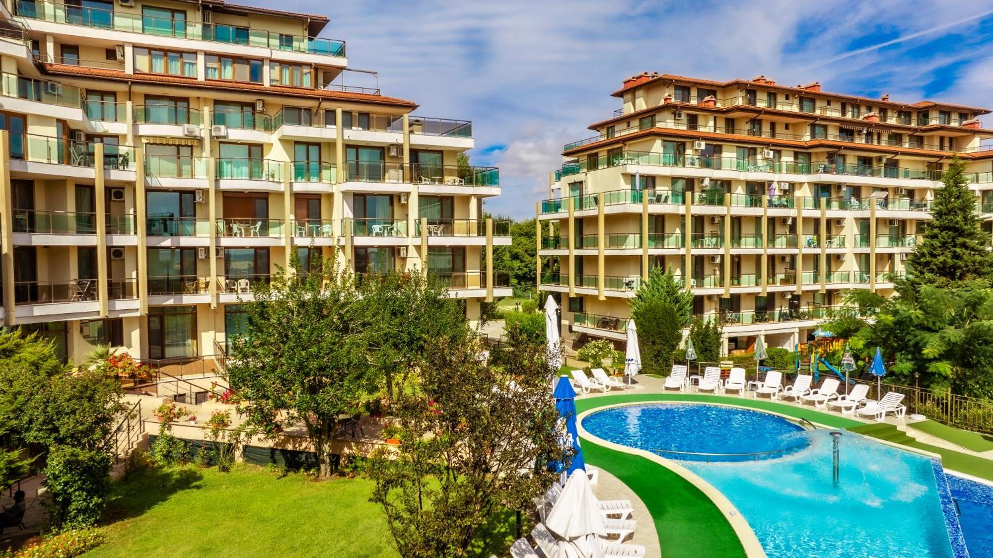 Aparthotel Hotel Prestige City II Πριμόρσκο Εξωτερικό φωτογραφία