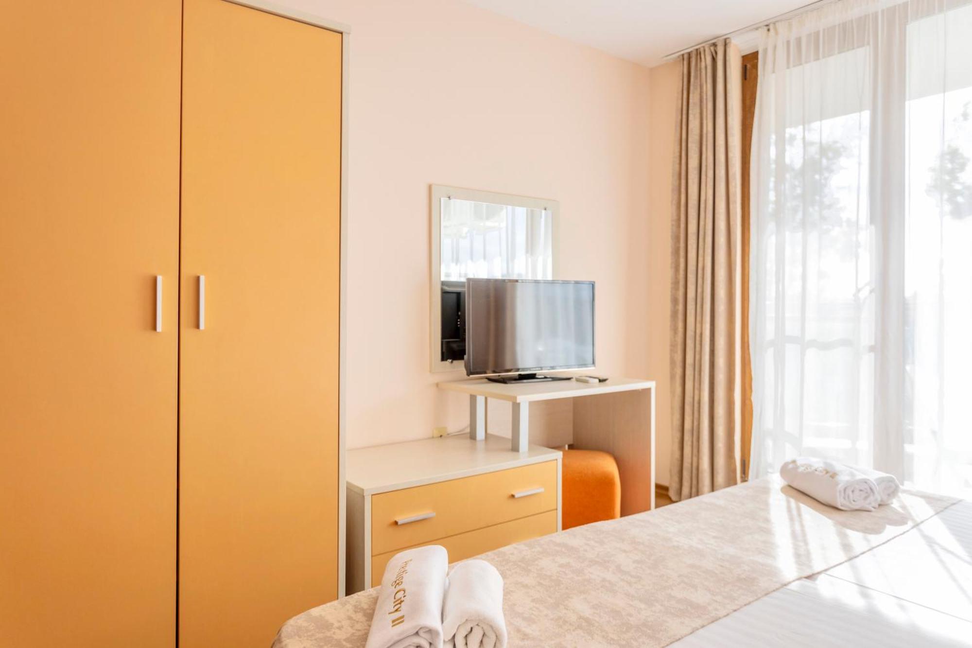 Aparthotel Hotel Prestige City II Πριμόρσκο Εξωτερικό φωτογραφία